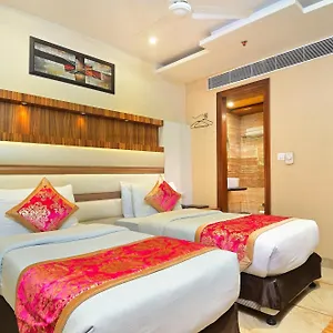 Hari Piorko Grand - 2 Min From New Railway Station **** Дели